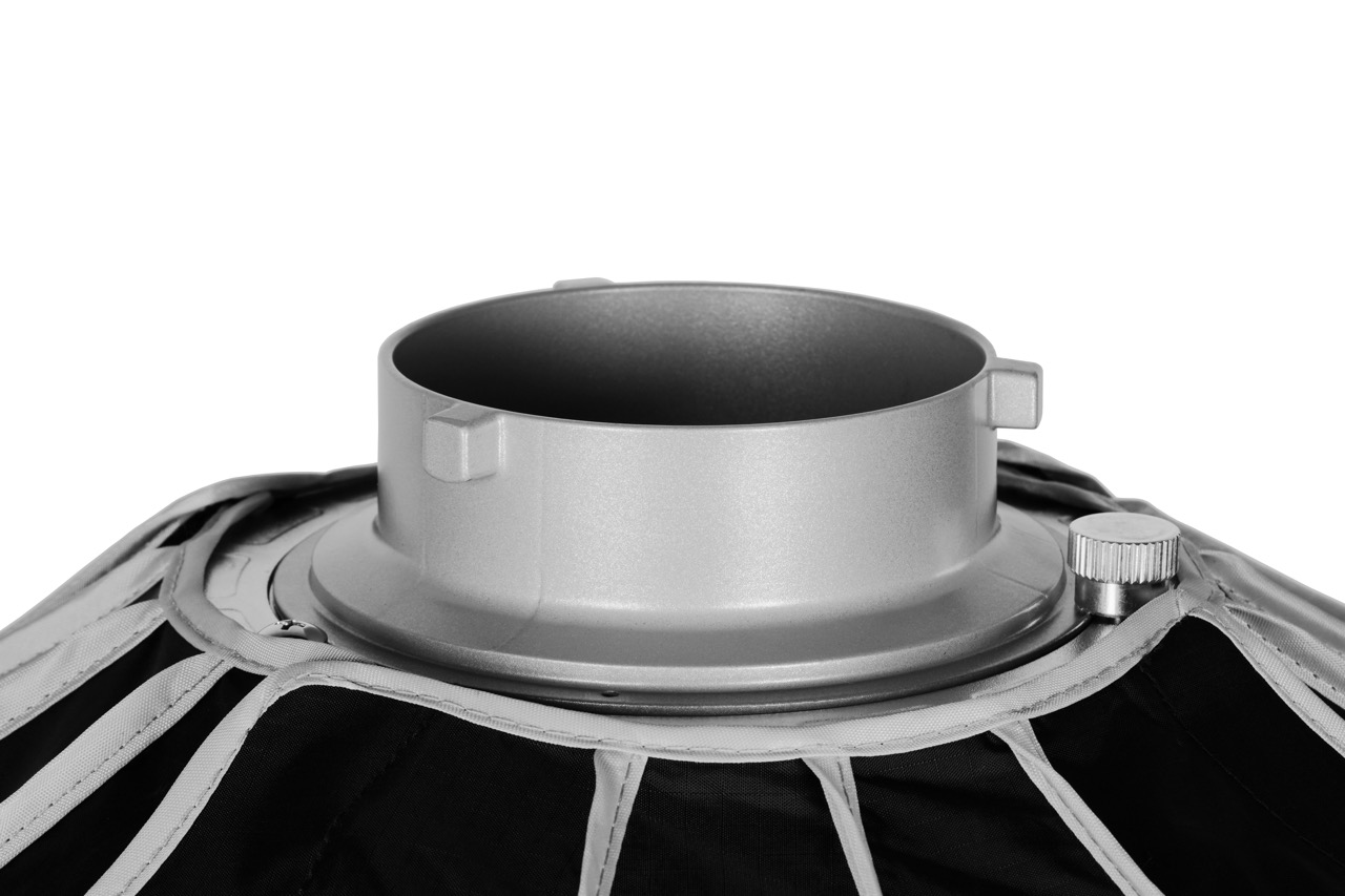QR90-DP Parabolic Softbox 90cm QR90-DP Parabolic Softbox 90cm, Ansicht Anschluss
