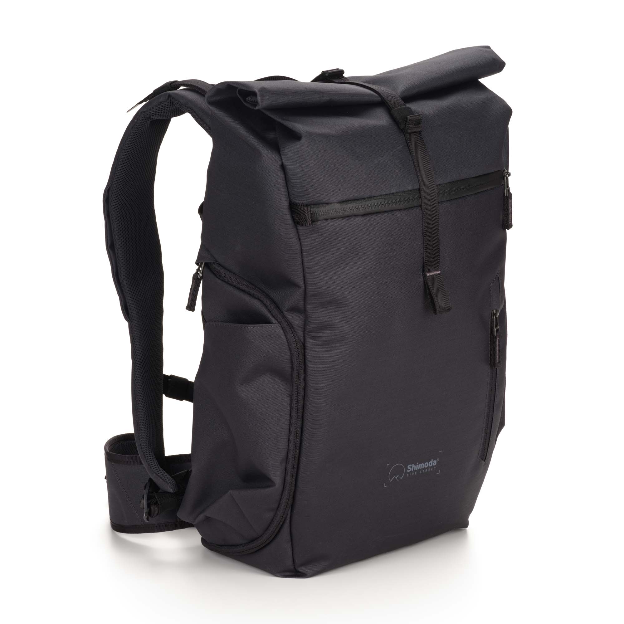 Shimoda Side Street 22 Starter Kit Anthrazit – schräge Vorderansicht des kompakten Fotorucksacks