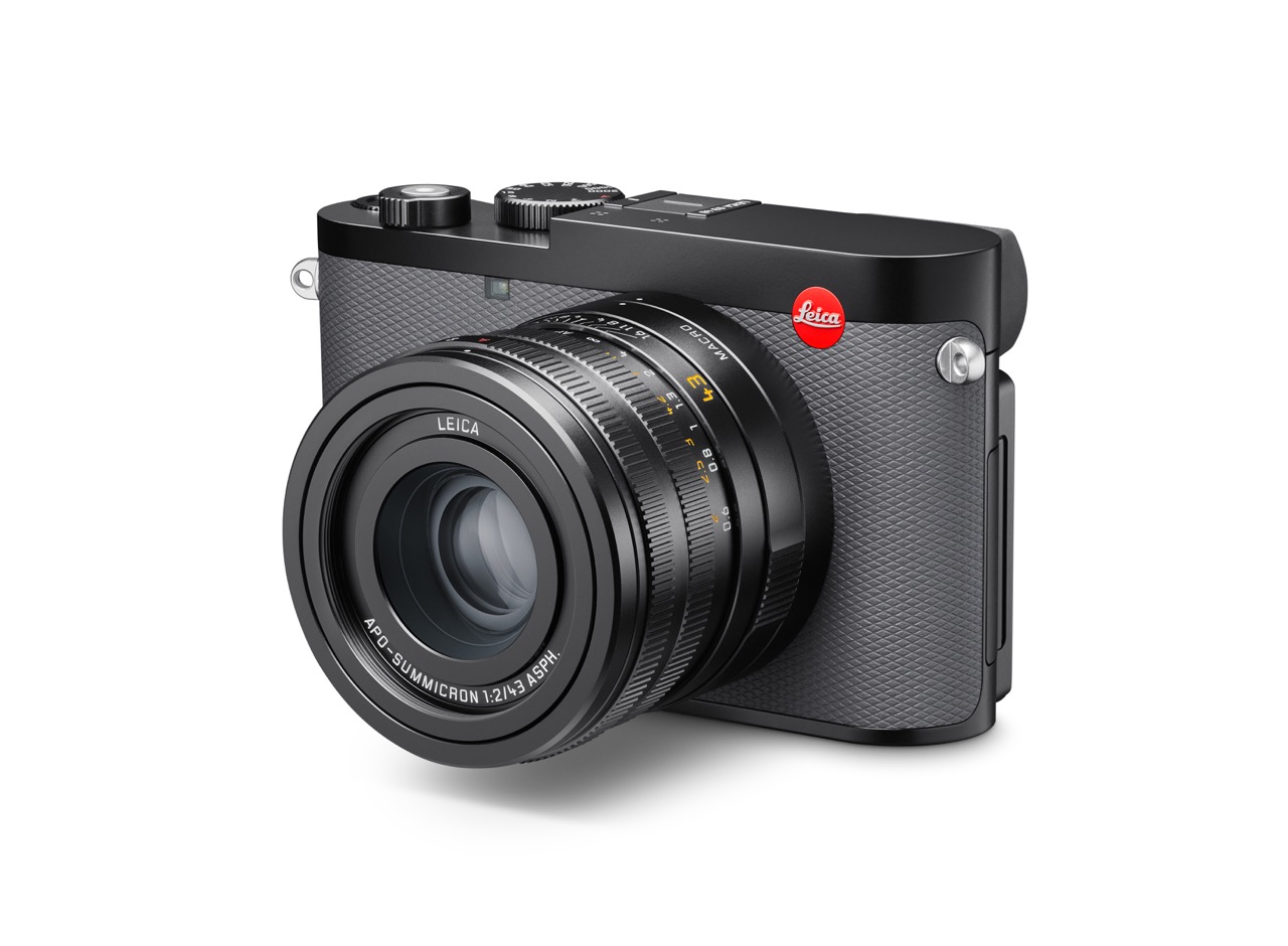 Q3 43 Leica Q3 43 Kompaktkamera in Schwarz, Ansicht von Schräg vorne links