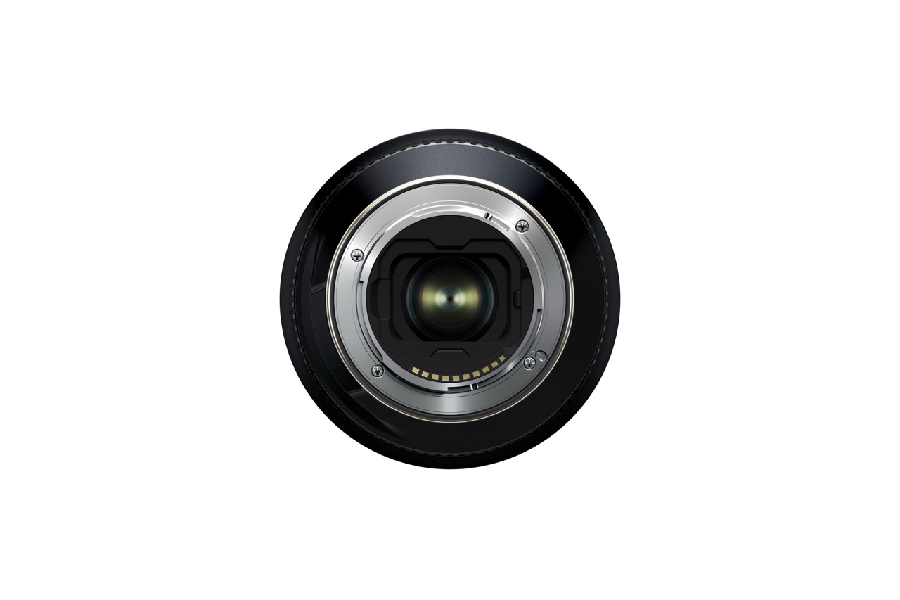 Rückansicht des Tamron 12-20mm F2.8 Di III-A VC VXD für Sony E-Mount mit Objektivbajonett.