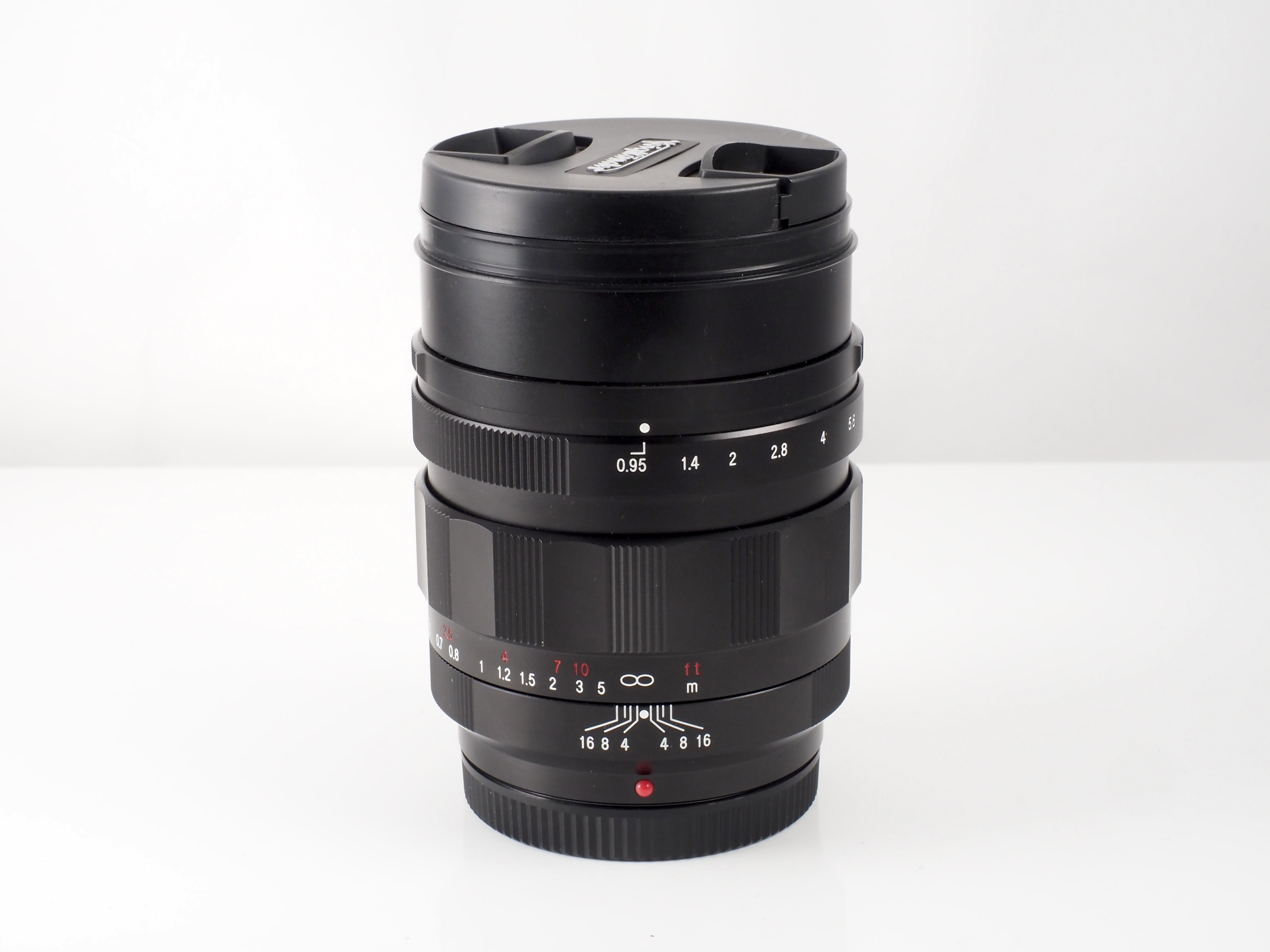 Voigtländer Nokton 42.5mm, F0.95, schwarz - MFT