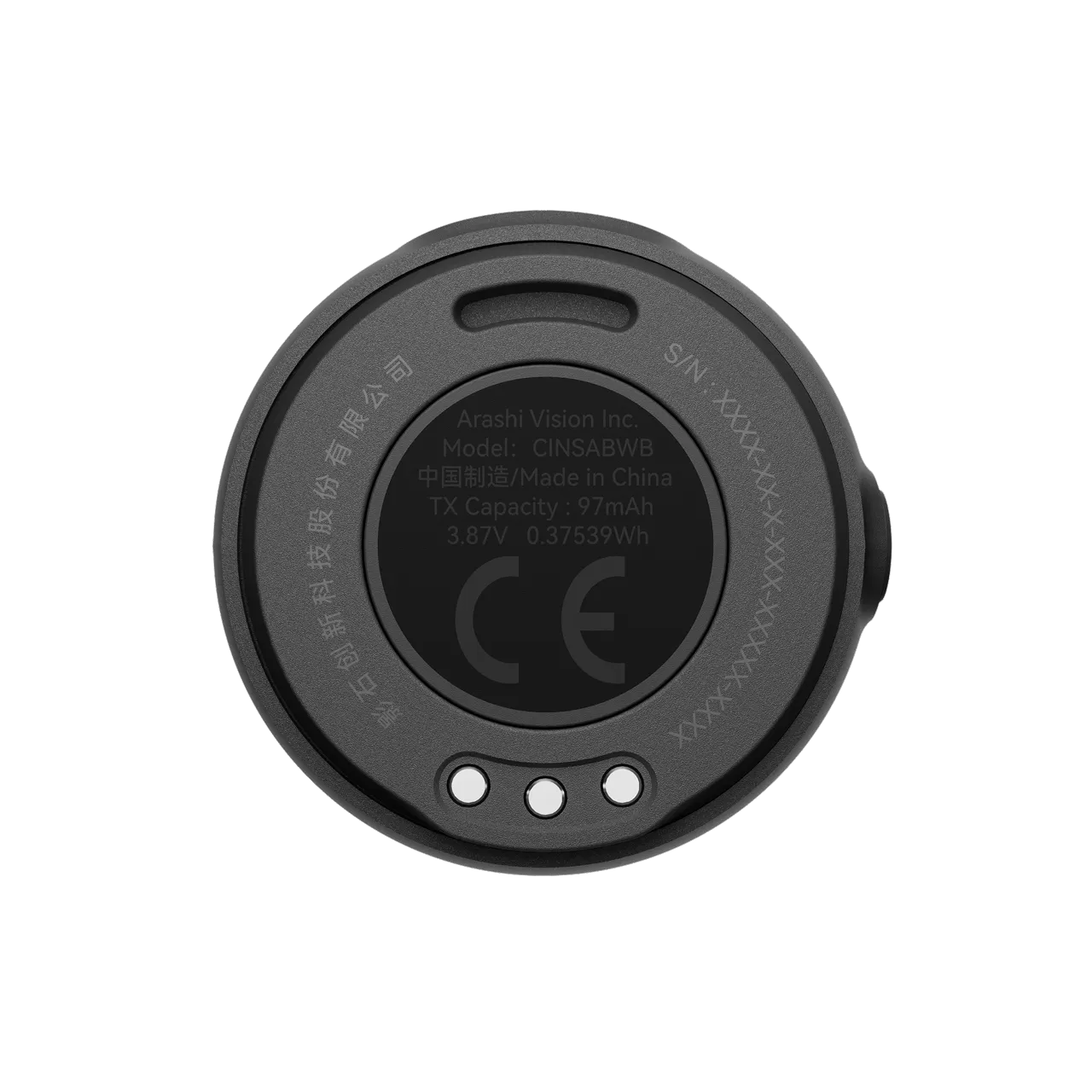 Insta360 Mic Air Sender – Unterseite mit Gerätekennzeichnung, Ladeanschlüssen und Kontaktpunkten