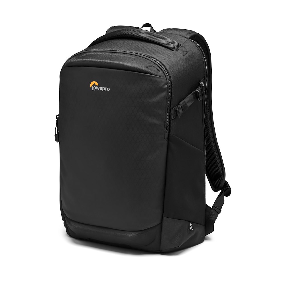Lowepro Flipside BP 400 AW III in Schwarz, Vorderansicht des geschlossenen Kamerarucksacks