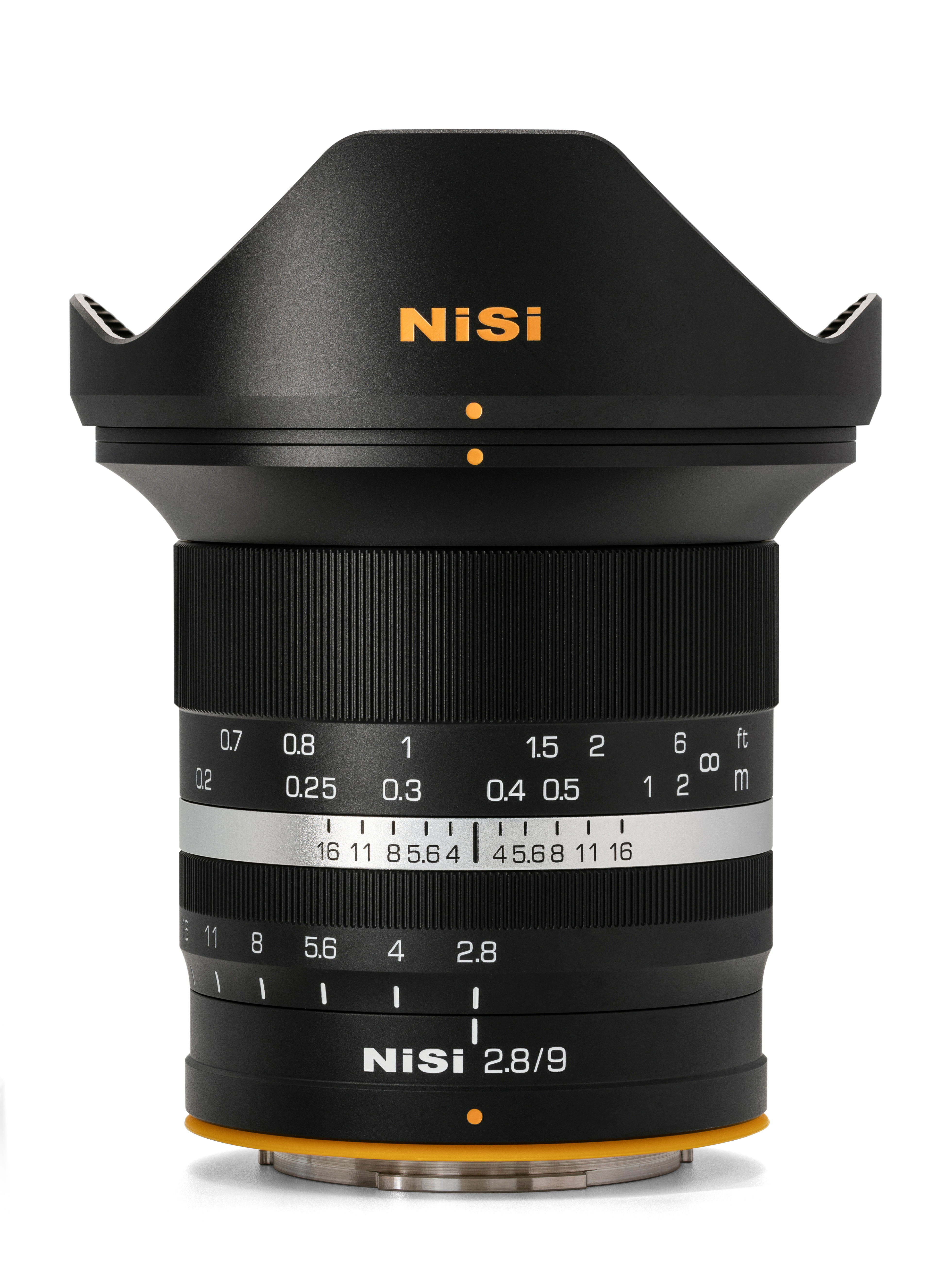 NiSi 9mm F2.8 APS-C  Frontalansicht mit Snnenblende