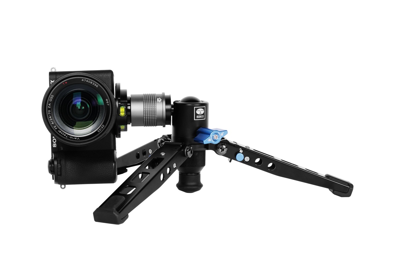 SVM-165 Carbon Einbeinstativ + SVM-E Verlängerung SIRUI SVM 145 Carbon Einbeinstativ, Verkürzt mit Kamera