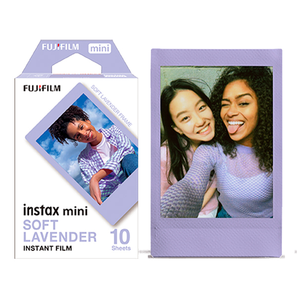 Fujifilm Instax Mini Soft Lavender – Vorderansicht der Verpackung mit lavendelfarbenem Rahmen und Beispielbild