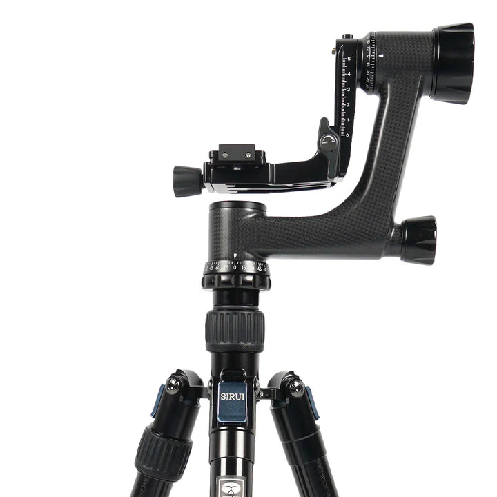 R-3213X Reporter Stativ + PH-10 Gimbal Kopf