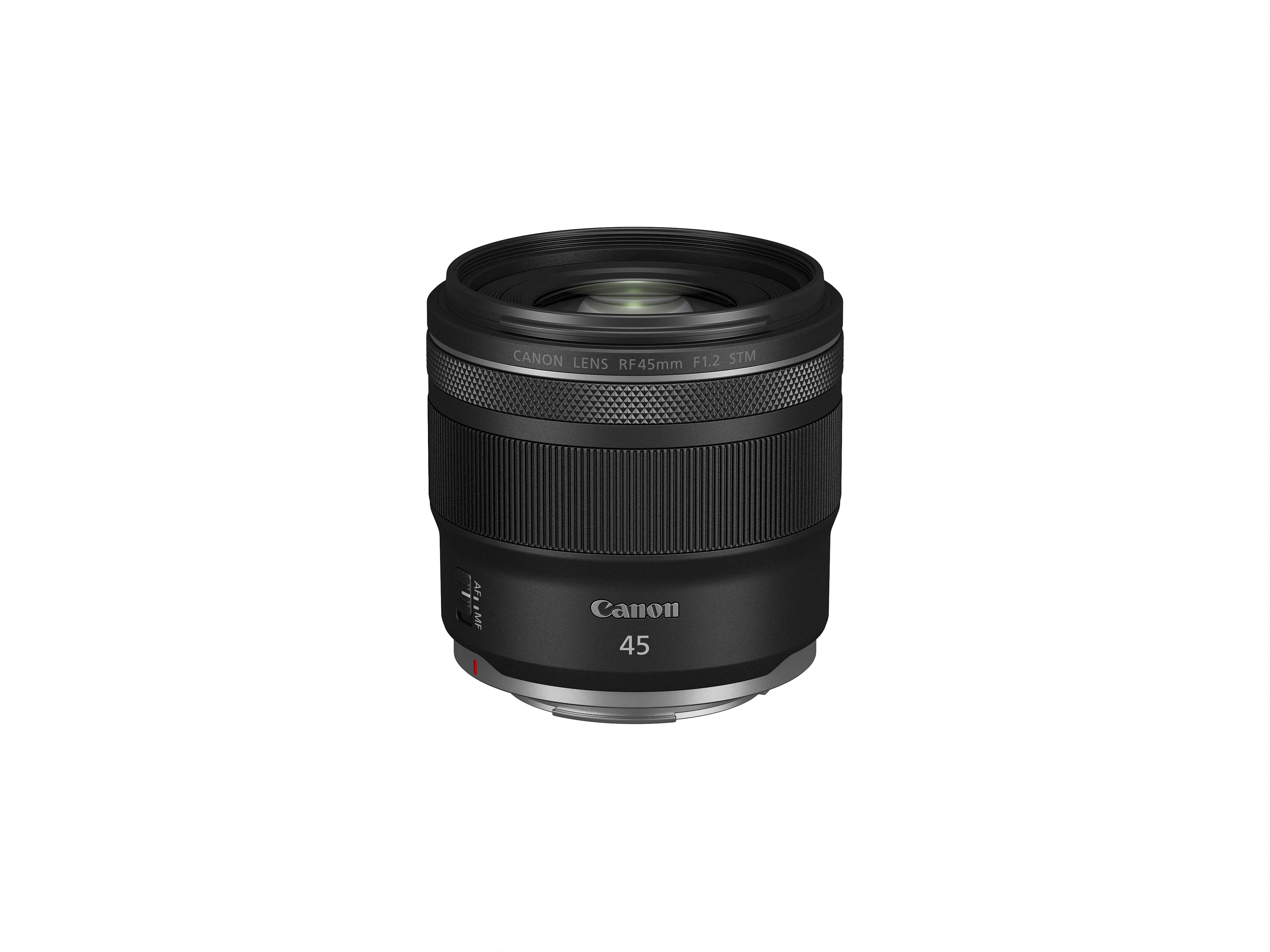 Canon RF 45mm F1.2 STM Objektiv – schräge Seitenansicht