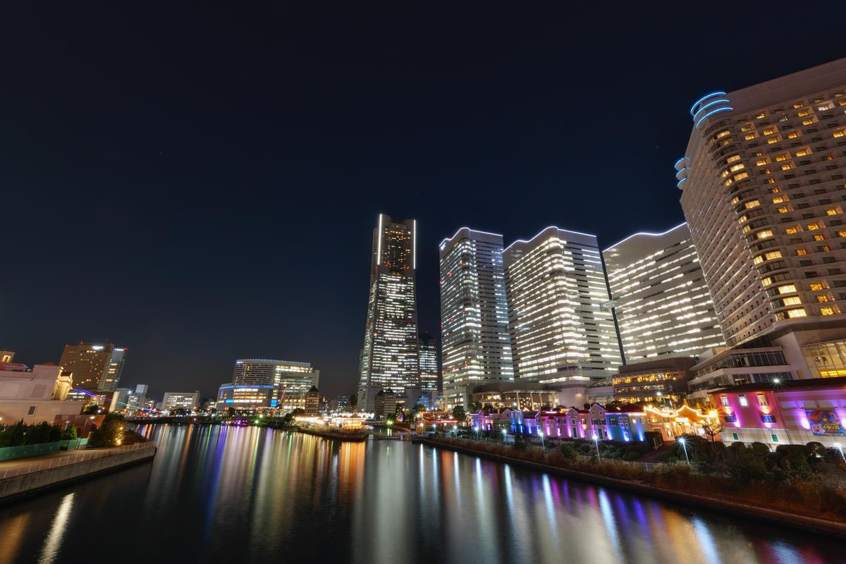 Lumix S 14-28mm F4.0-5.6 Macro – L-Mount Lumix S 14-28mm F4.0-5.6 Macro – L-Mount