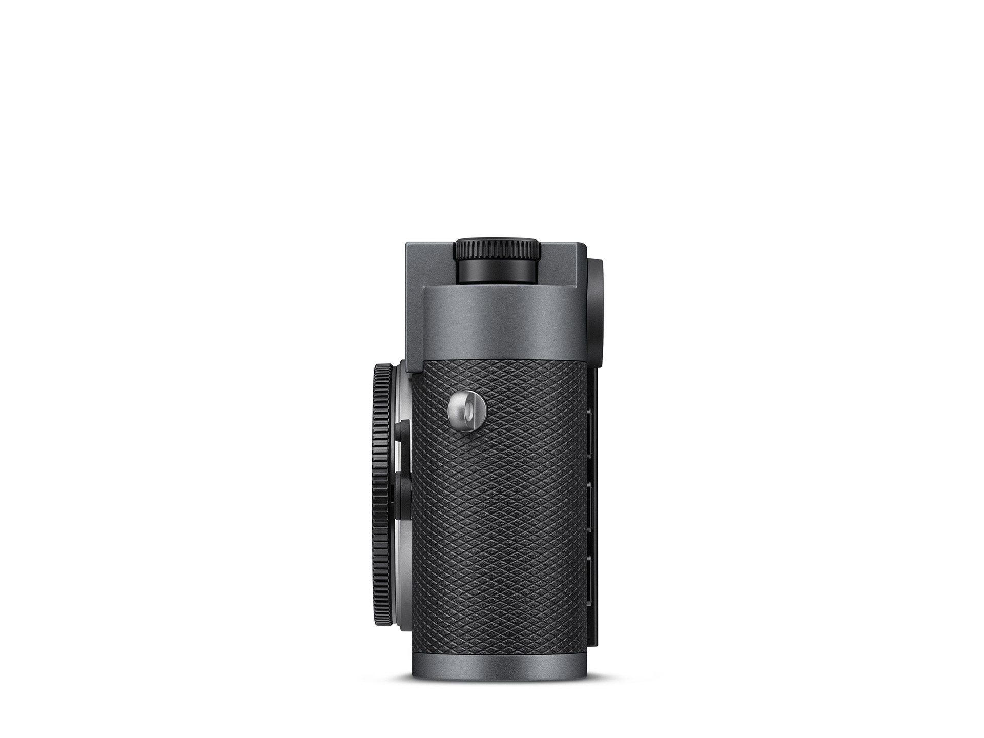 Linke Seitenansicht der Leica M11-P in Metal Gray mit montiertem Objektiv
