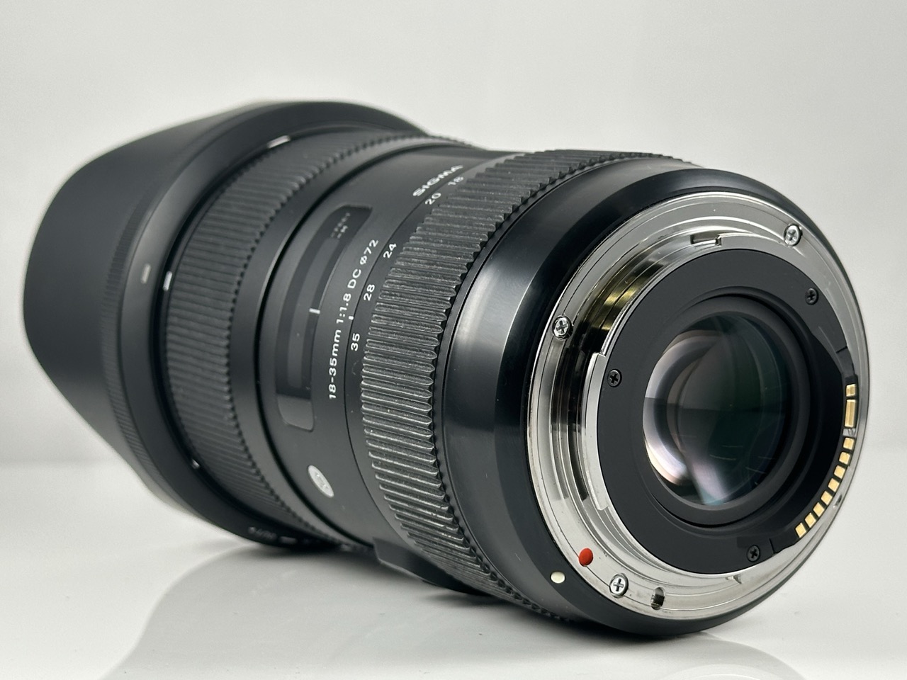 Sigma Art 18-35mm F1.8 DC HSM - Canon EF-Mount