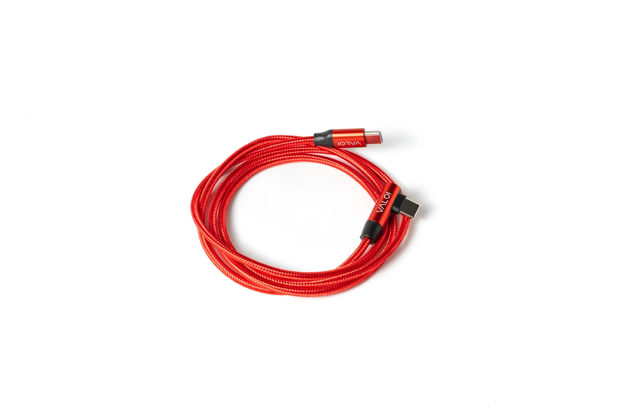Rotes USB-C-Kabel des VALOI easy35 v2 Upgrade Kits zur Stromversorgung der integrierten LED-Lichtquelle.