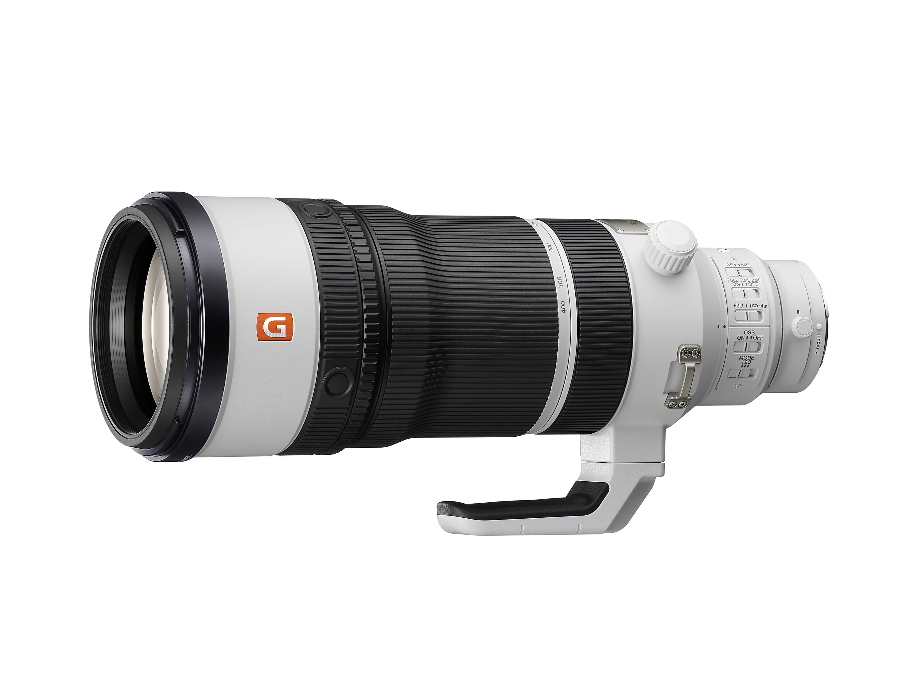 Seitenprofil des Sony FE 100–400mm F4.5 GM OSS Telezoomobjektivs auf hellem Hintergrund