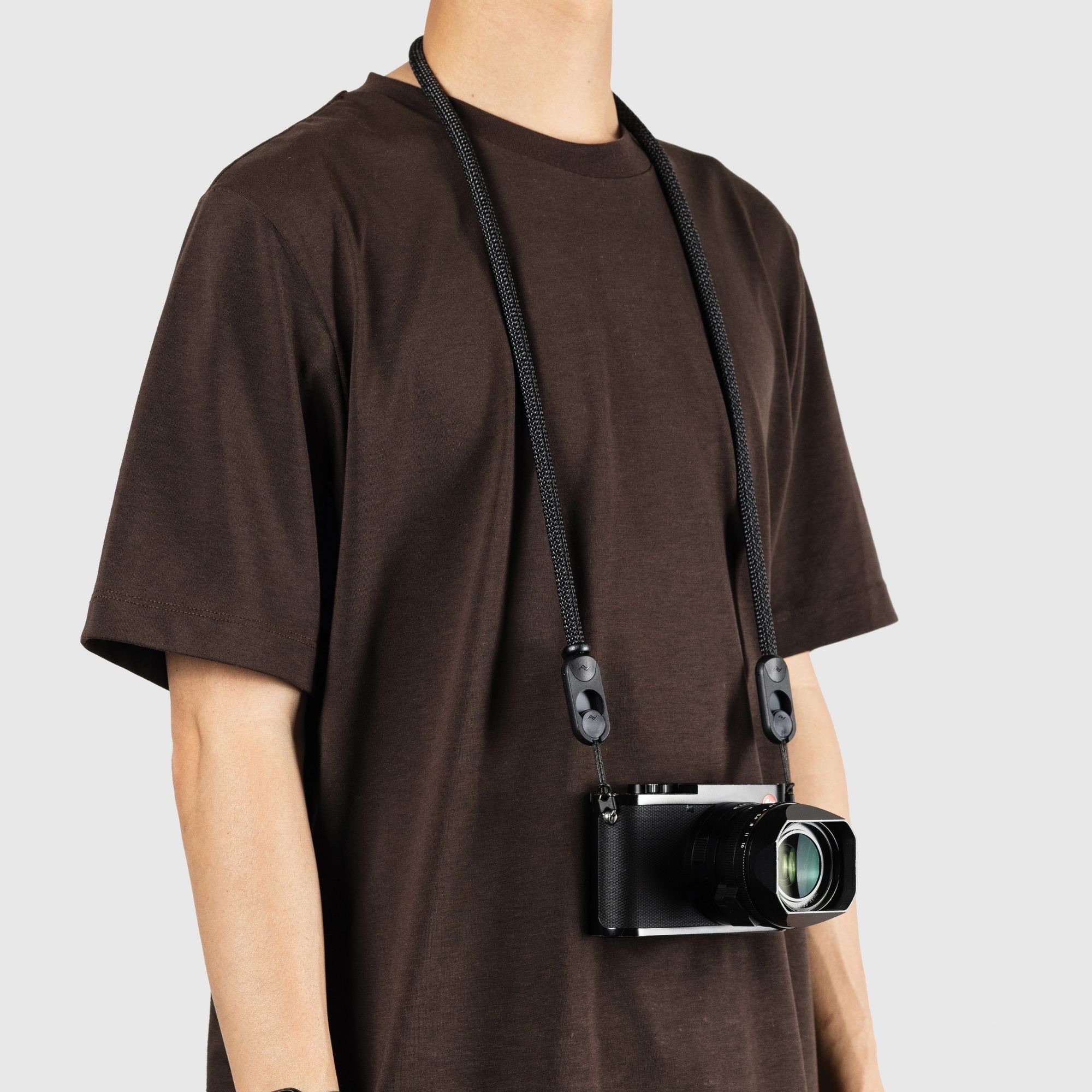 Form Rope Strap Kameragurt mit Anchor Links Short (103,5cm / Schwarz) Form Rope Strap Kameragurt mit Anchor Links Short (103,5cm / Schwarz)