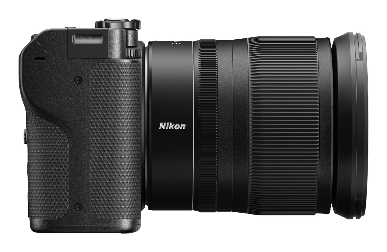 ZR + NIKKOR Z 24-70mm F4.0 S ZR + NIKKOR Z 24-70mm F4.0 S