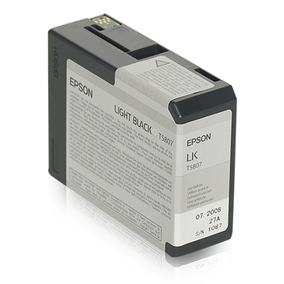 T5807-LK Tinte 80ml (schwarz-hell) Epson T5807-LK Tintenpatrone in der Farbe Schwarz-Hell Ansicht von Schräg vorne Links