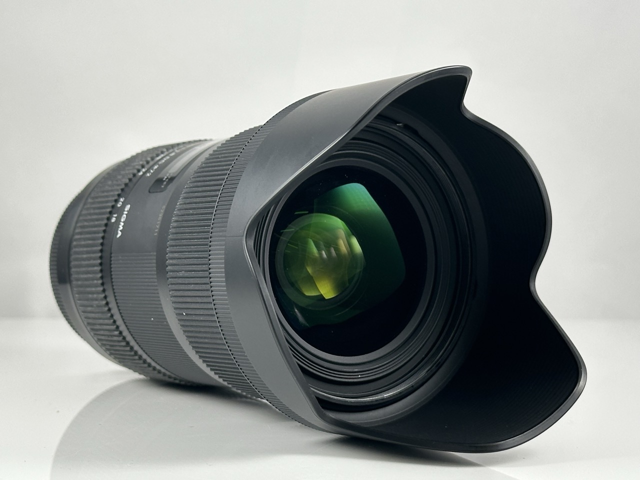 Sigma Art 18-35mm F1.8 DC HSM - Canon EF-Mount