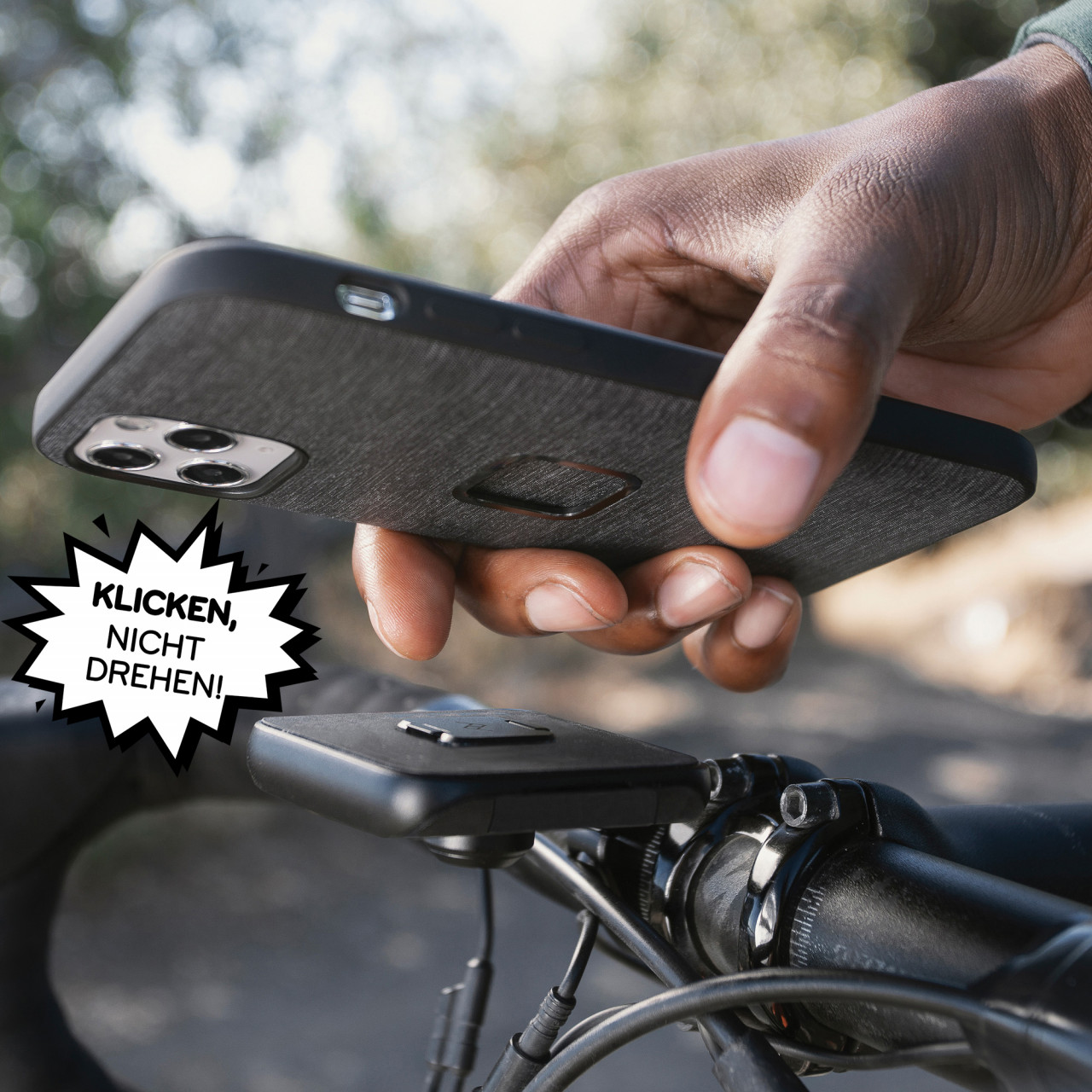 Everyday Case iPhone 13 Pro (Dunkelgrau + Fingerschlaufe) Everyday Case iPhone 13 Pro (Dunkelgrau + Fingerschlaufe)