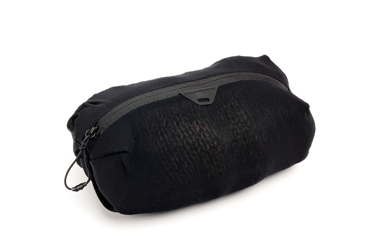 Ultralight Mesh Packing Cube (schwarz) – XS Peak Design Mesh Packing Cube und der Größe X-Small