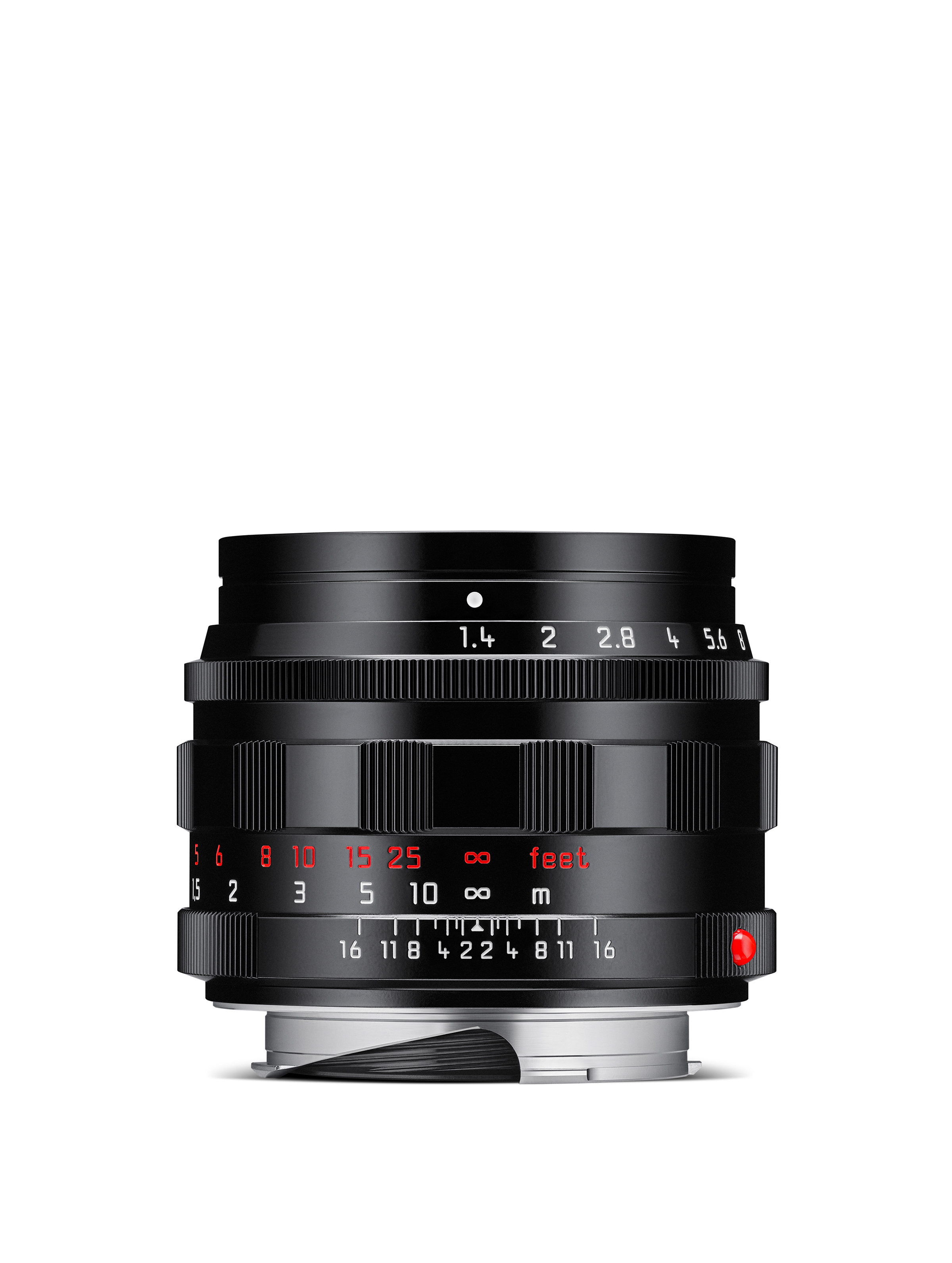 Summilux-M 50mm F1.4 (Glossy Black) – Leica M-Mount Leica Summilux-M 50 mm F1.4 in glänzendem Schwarz – Seitenansicht mit Fokus- und Blendenring sowie Entfernungsskala
