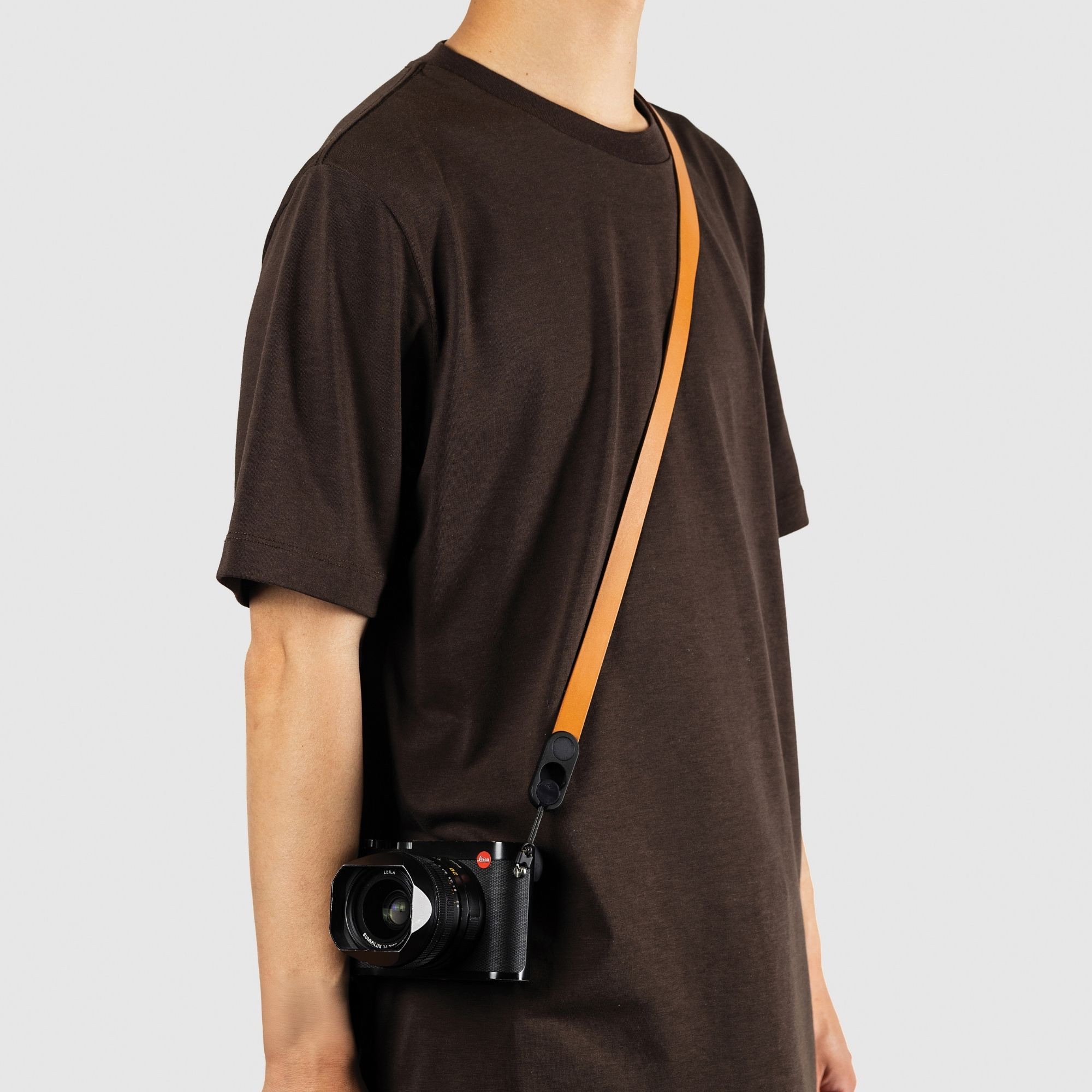 Form Leather Strap Kameragurt mit Anchor Links Standard (118,5cm / Amber) Form Leather Strap Kameragurt mit Anchor Links Standard (118,5cm / Amber)