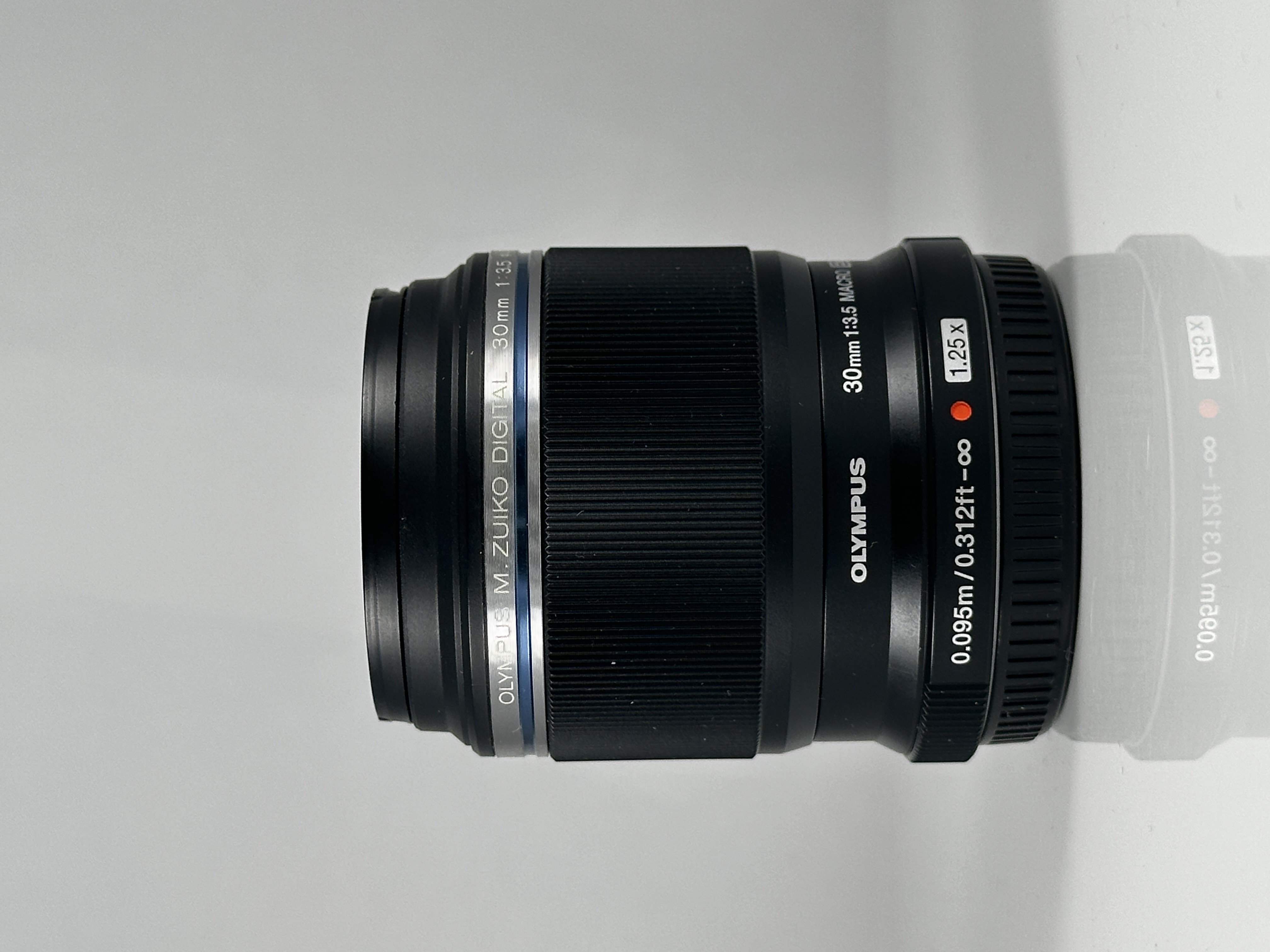 Olympus M.Zuiko digital ED 30mm F3.5 Macro