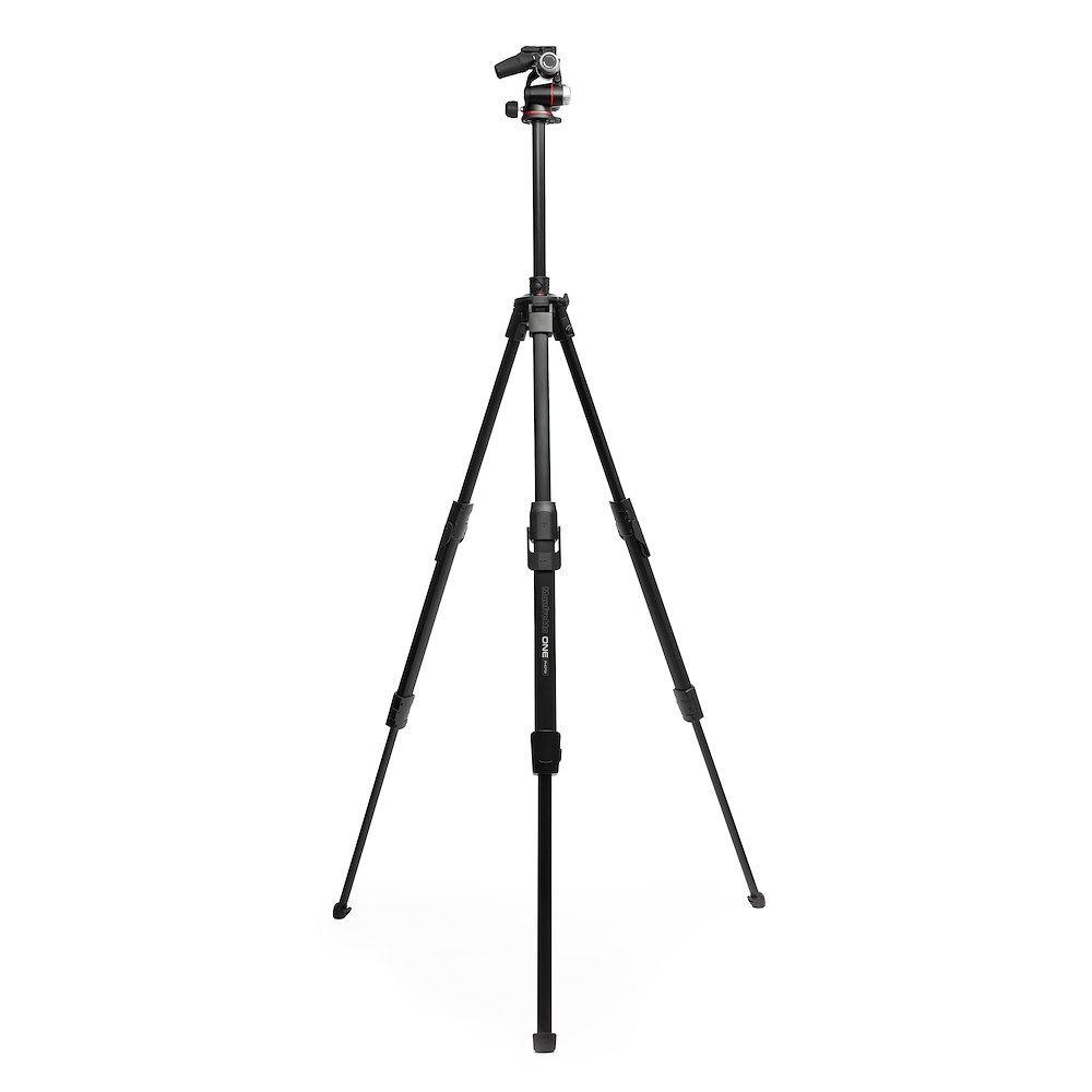 Manfrotto ONE Alu Photo-Stativ mit XPRO 3-Wege-Neiger – vollständig ausgefahrene Mittelsäule für maximale Arbeitshöhe