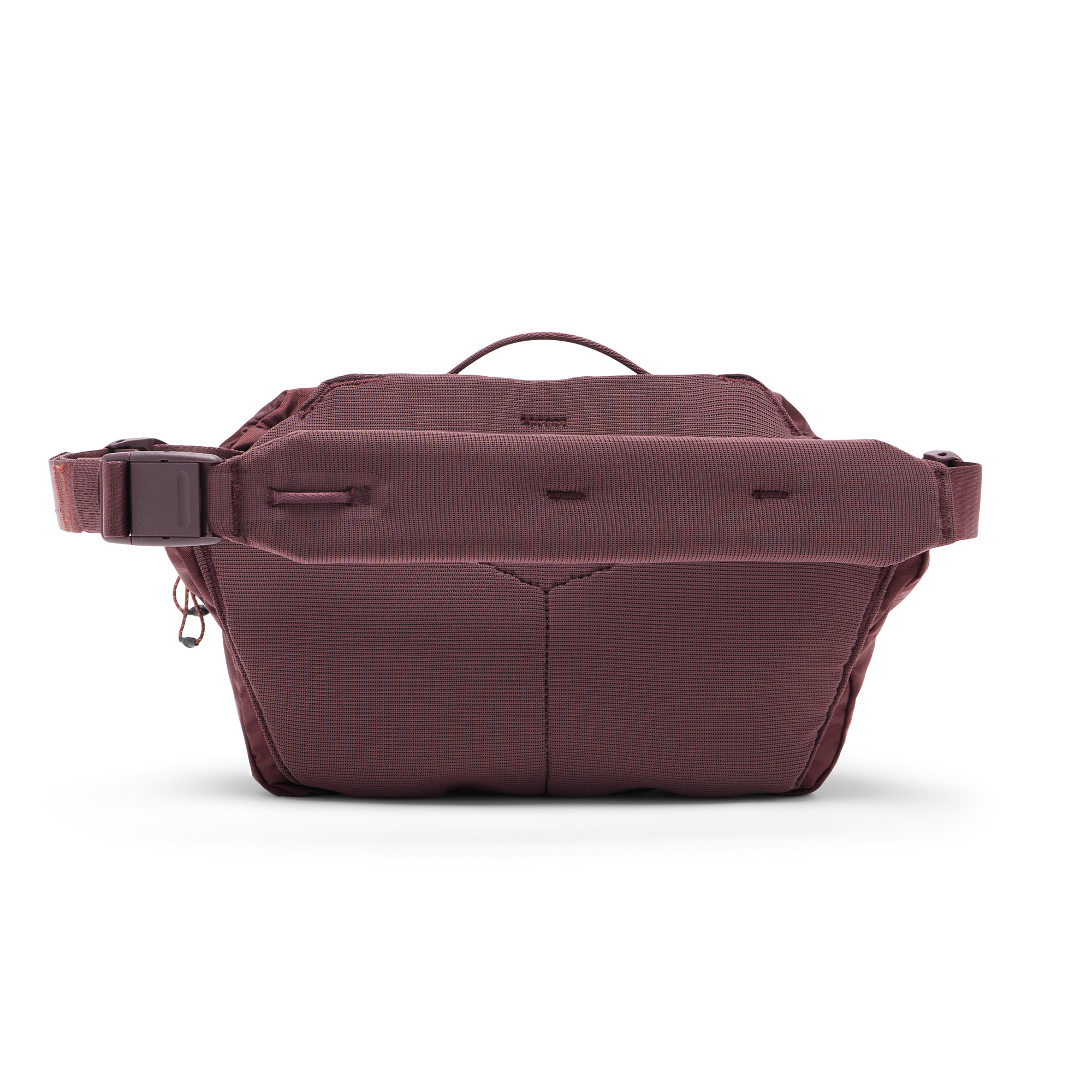 Peak Design Outdoor Sling 7L Eclipse – Rückseite mit gepolsterter Auflage und durchgehendem Tragegurt