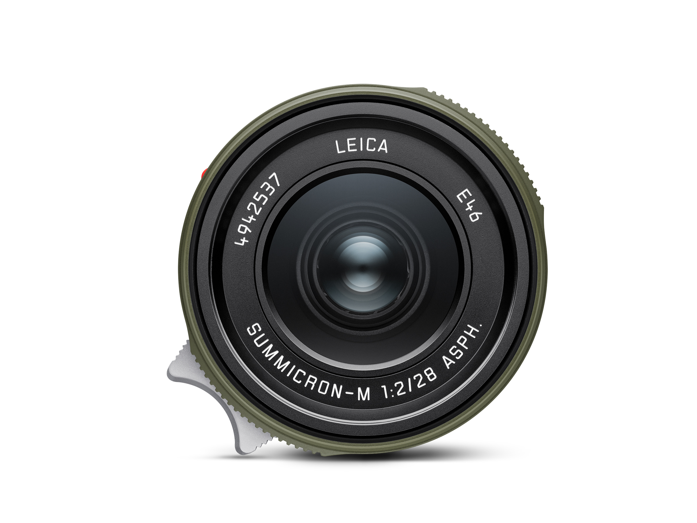Summicron-M 28mm F2 ASPH. Safari (Olivgrün) – Leica M-Mount Leica Summicron-M 28 F2 ASPH Safari – Frontansicht des Weitwinkelobjektivs mit sichtbarer Frontlinse und Beschriftung