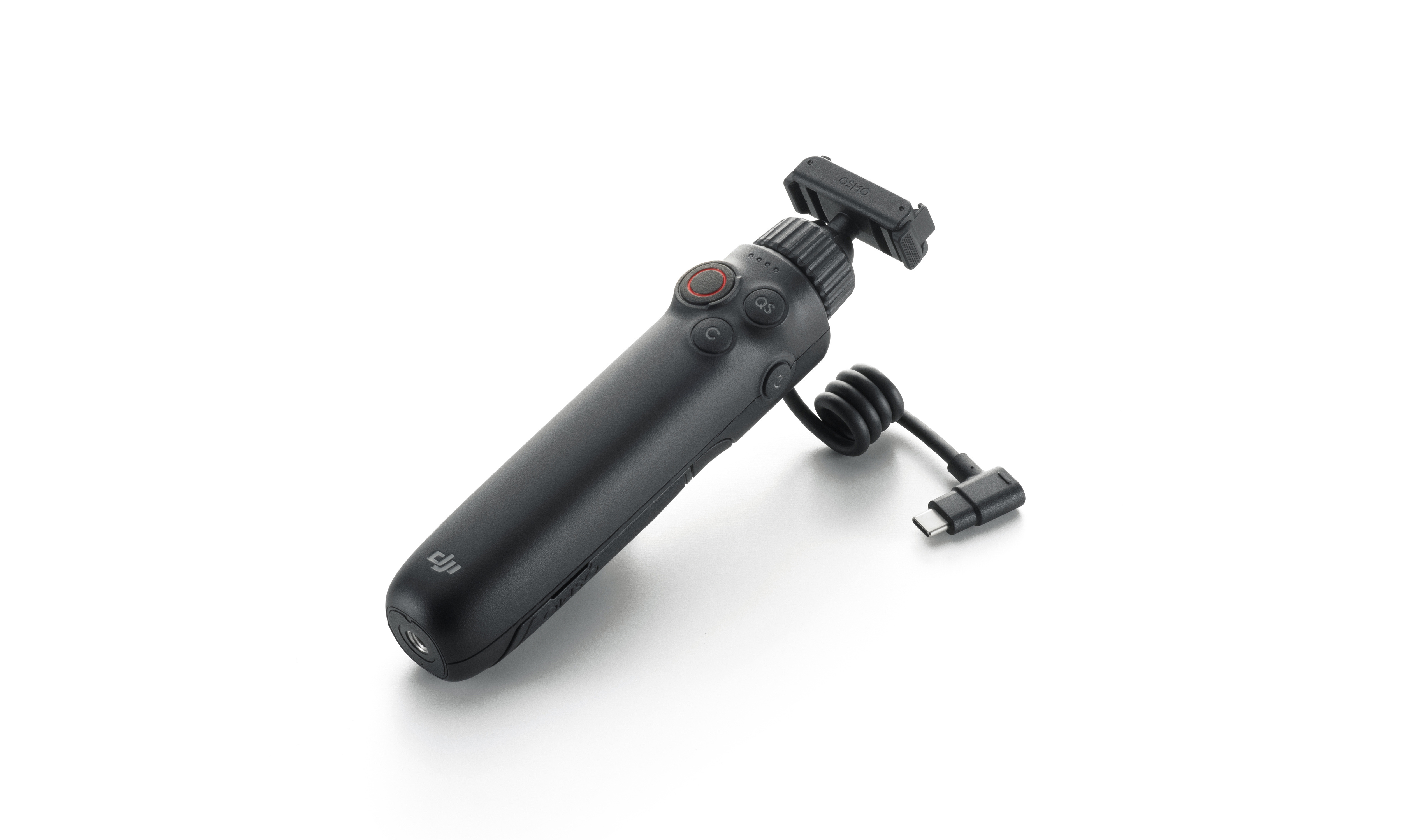 Osmo Action Dual-Direction Akkugriff DJI Osmo Action 6 Control Grip – schräge Frontansicht mit sichtbaren Steuertasten und gewundenem USB-C-Kabel