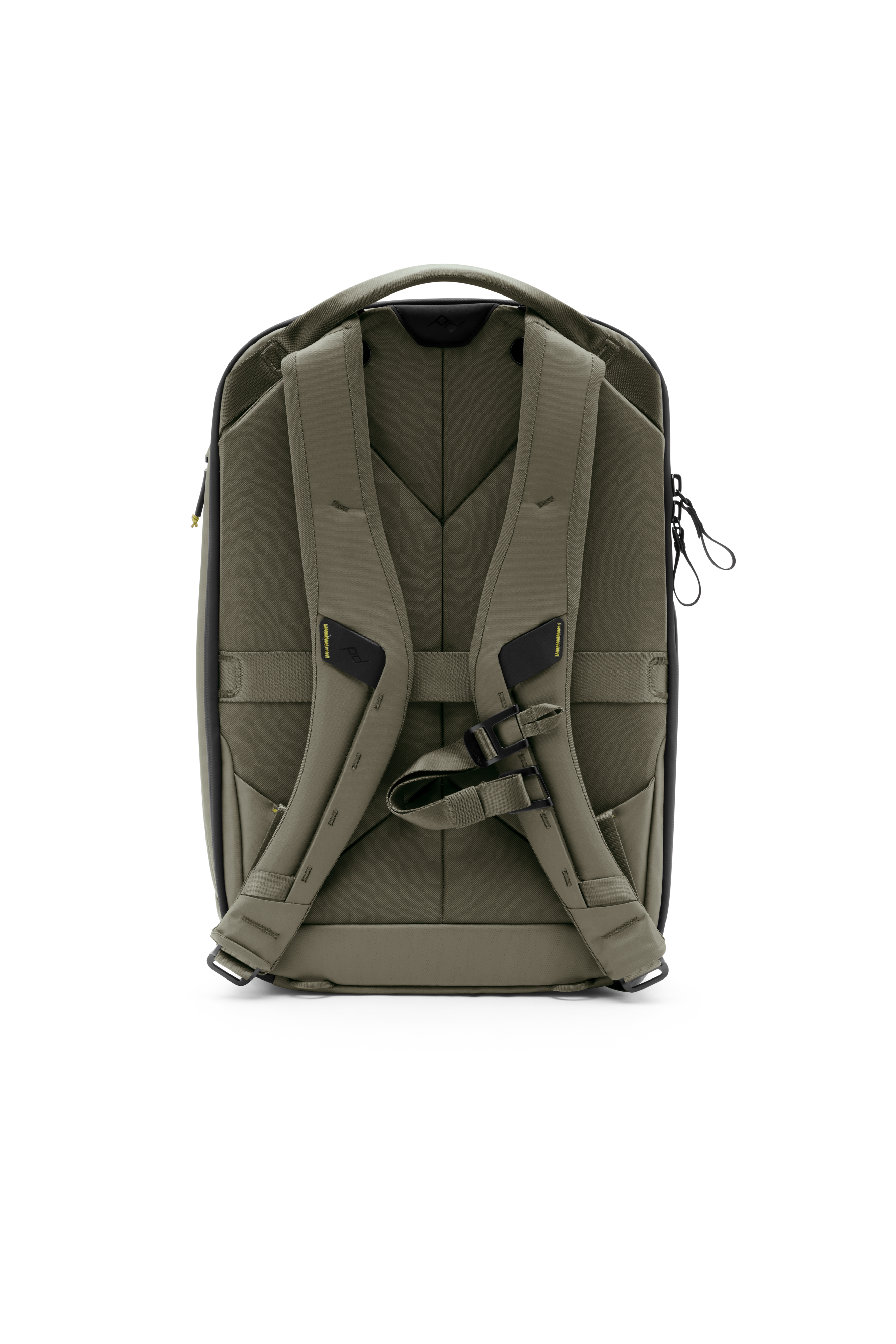 Peak Design Travel Backpack 20L in Stone, Rückansicht mit gepolsterten Schultergurten und Brustgurt