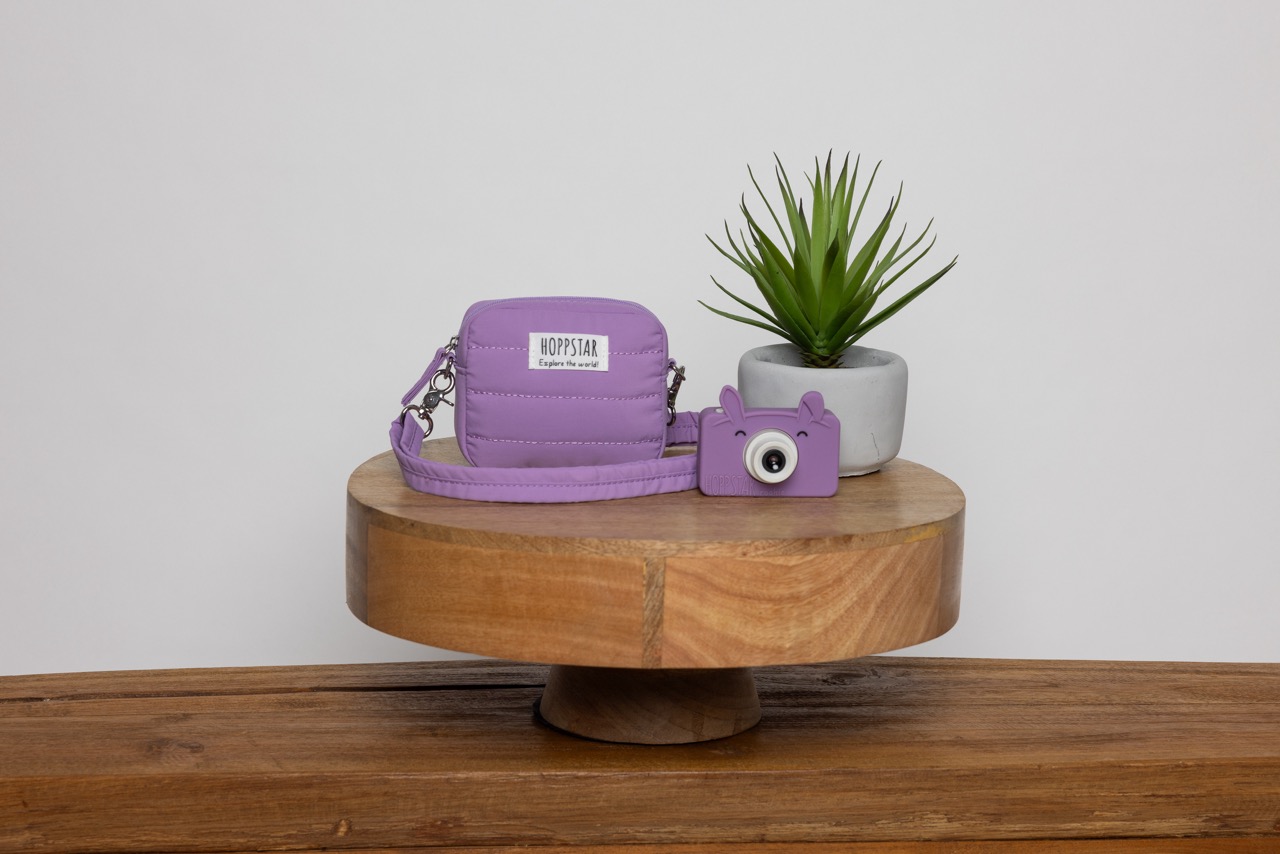 Bag mini Blossom Hoppstar Bag mini Blossom (lila), Lifestyle Foto mit Hoppstar Rookie