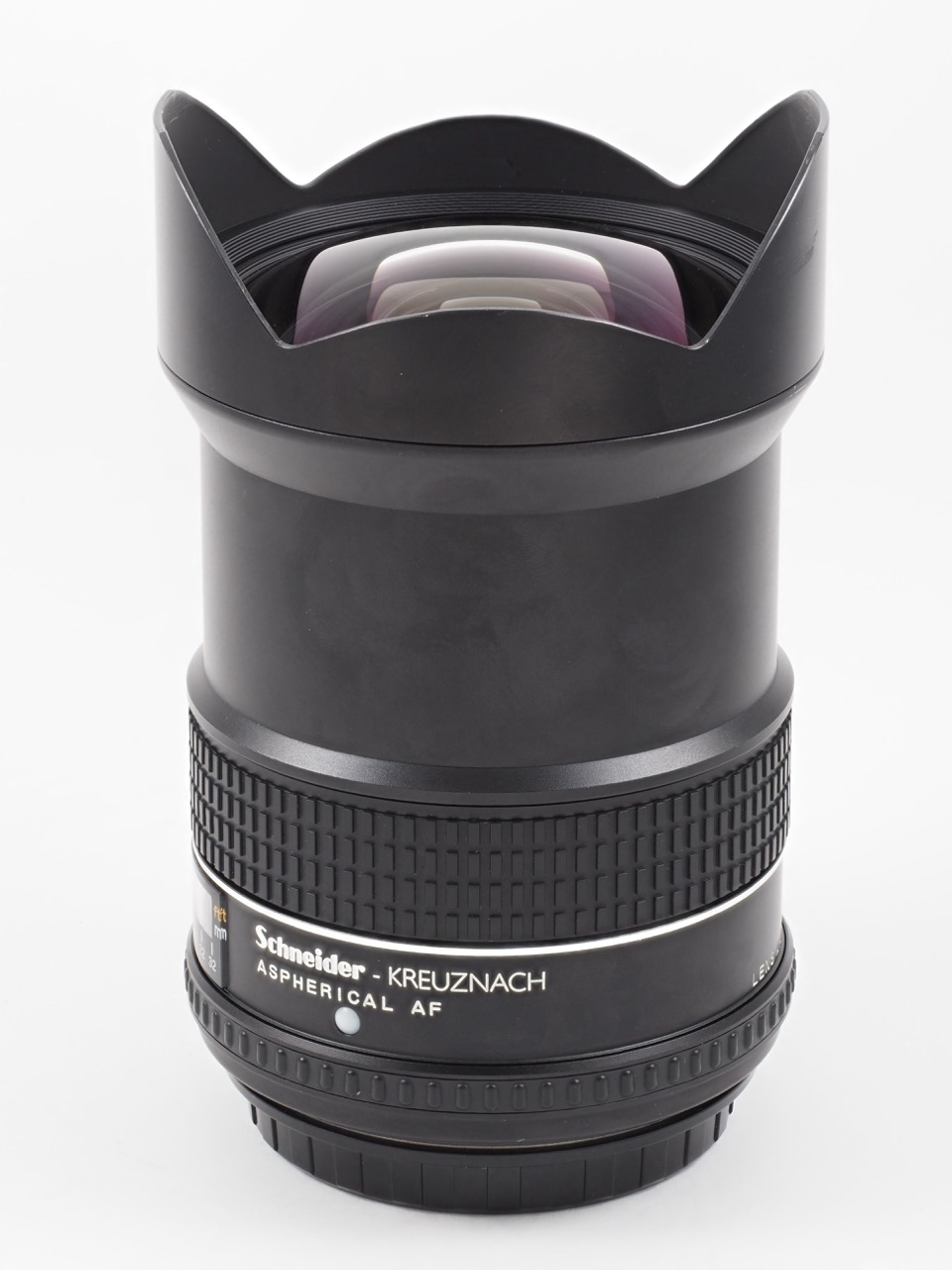 Phase One Schneider Kreuznach LS 28mm F4.5 ASPH. Phase One Schneider Kreuznach LS 28mm F4.5 ASPH.