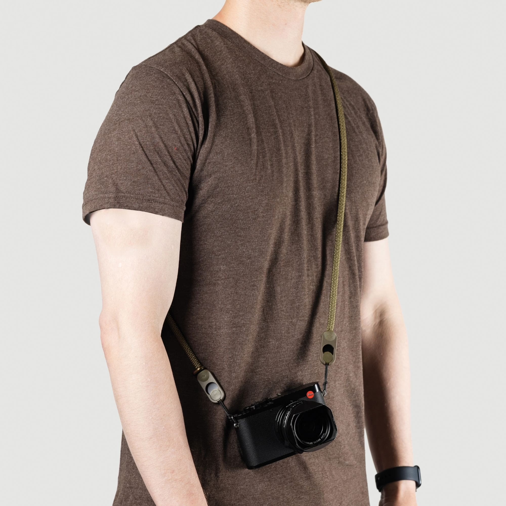 Form Rope Strap Kameragurt mit Anchor Links Long (133,5cm / Kelp) Form Rope Strap Kameragurt mit Anchor Links Long (133,5cm / Kelp)