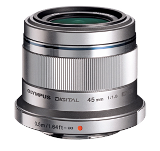 M.Zuiko digital 45mm F1.8 (silber) M.Zuiko digital 45mm F1.8 (silber)
