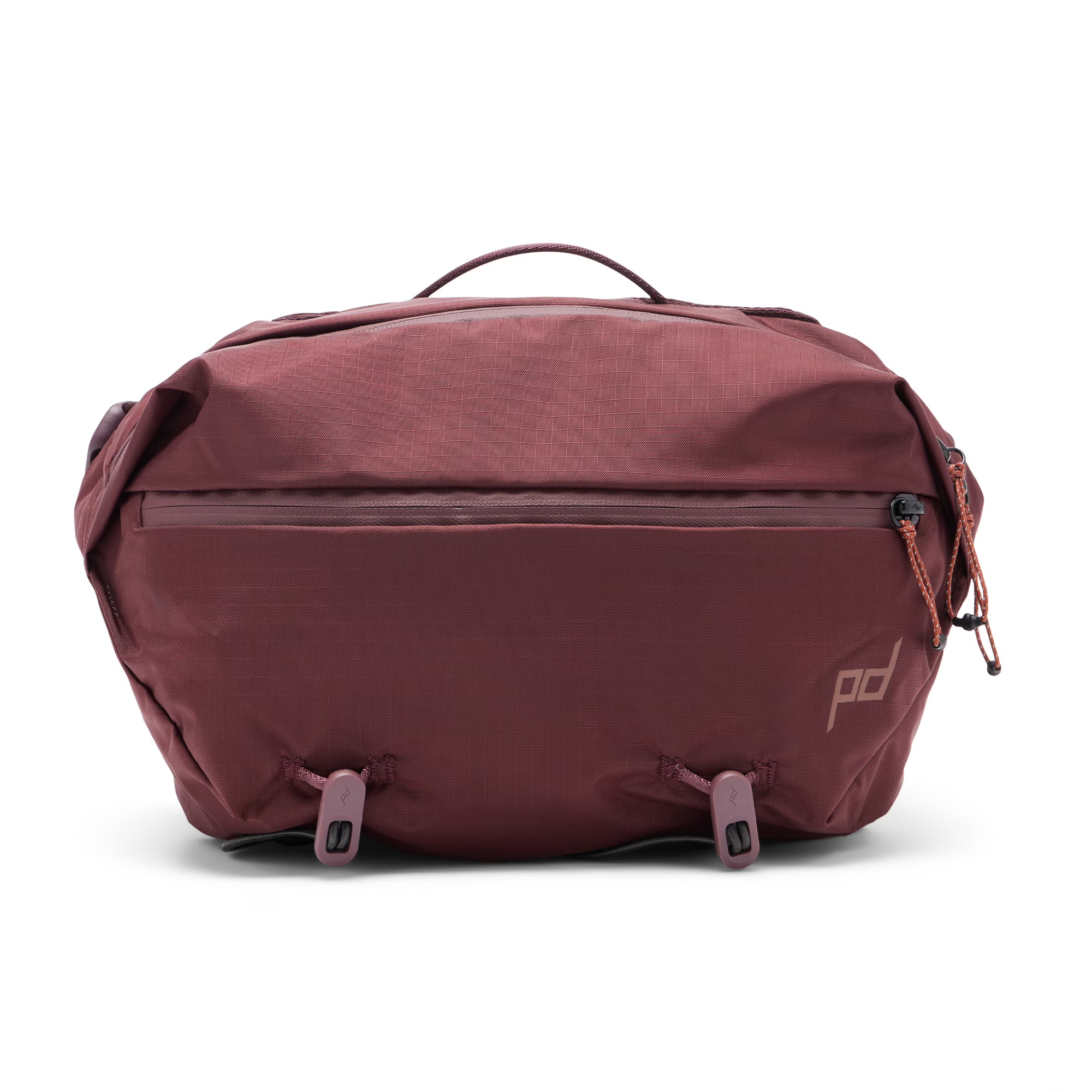 Peak Design Outdoor Sling 7L Eclipse – Rückseitige Ansicht mit geschlossenem Hauptfach und Befestigungsschlaufen