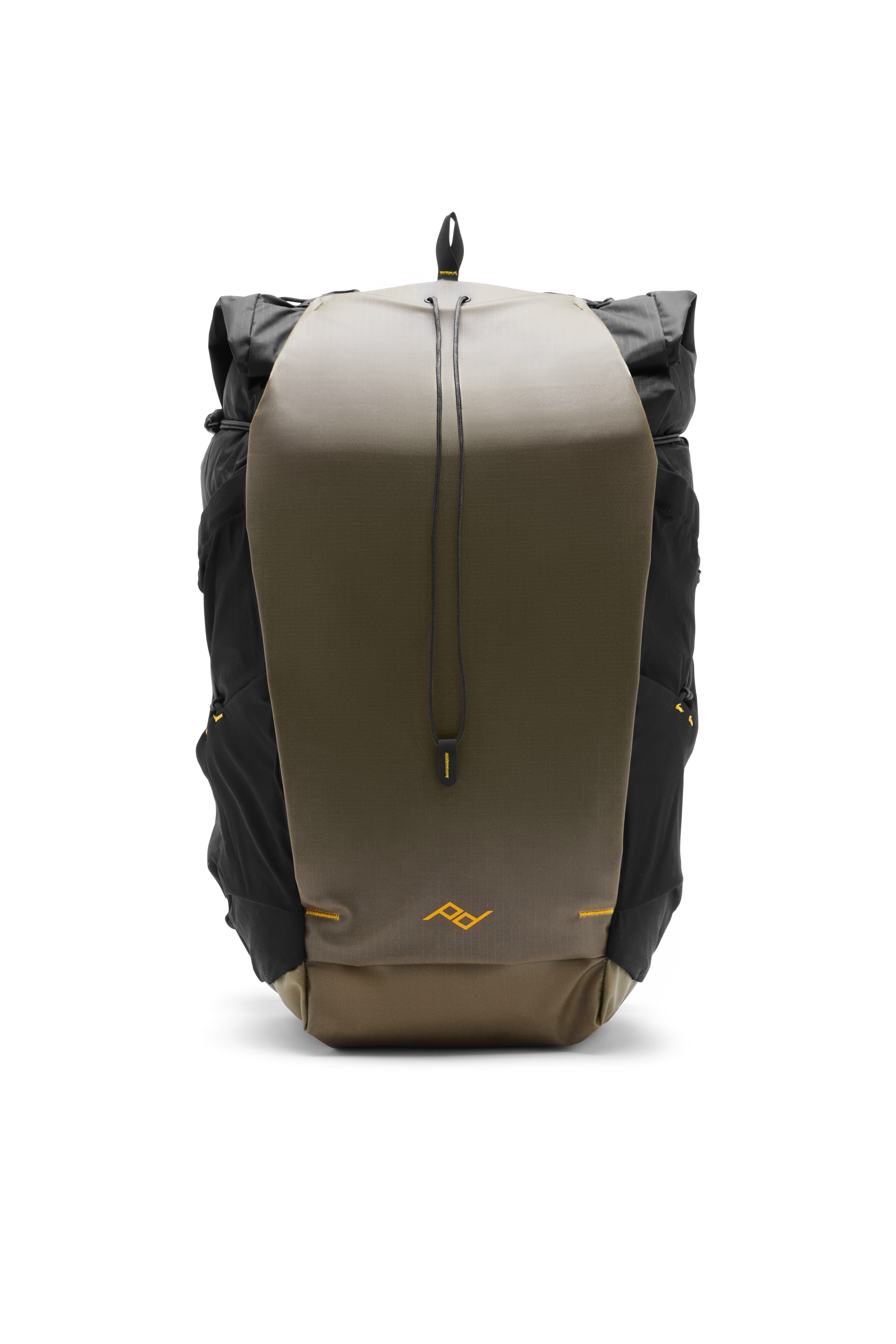 Peak Design Outdoor Backpack 45L (kelp) – Vorderansicht mit Rolltop-Verschluss und zentraler Kordel